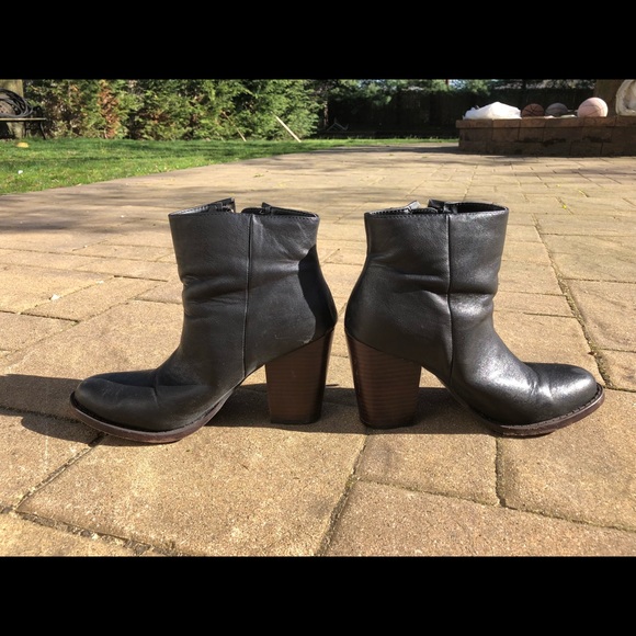 SILENCE & NOISE Urban Outfitters boots - Picture 6 of 8